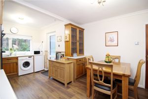 Kitchen/Diner- click for photo gallery